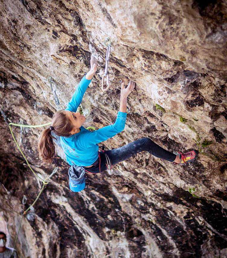 Laura Rogora making  the second ascent of Terapia d'urto (F9a+), Pararo, Arco. Photo: @sara_grip